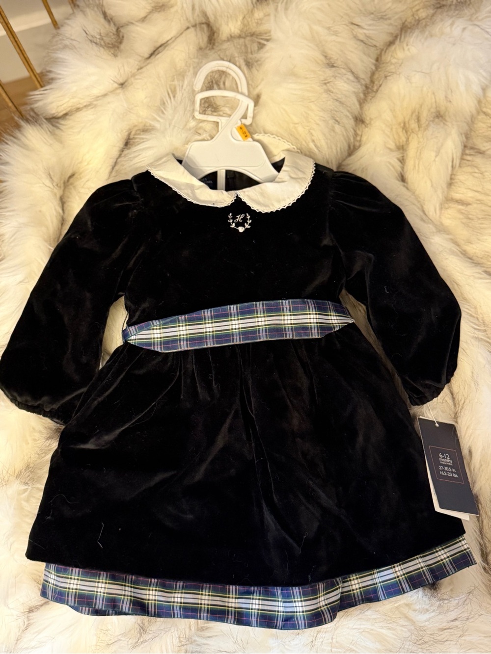 NWT Tommy Hilfiger Black Velvet Dress with White Collar and Tartan Trim
